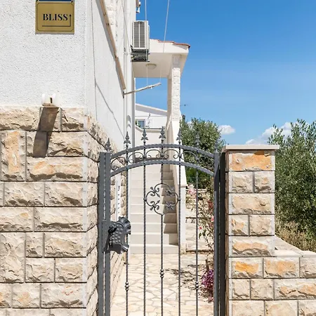 Διαμέρισμα Bliss