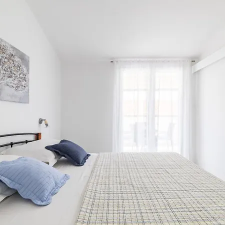 Bliss Apartment Zecevo